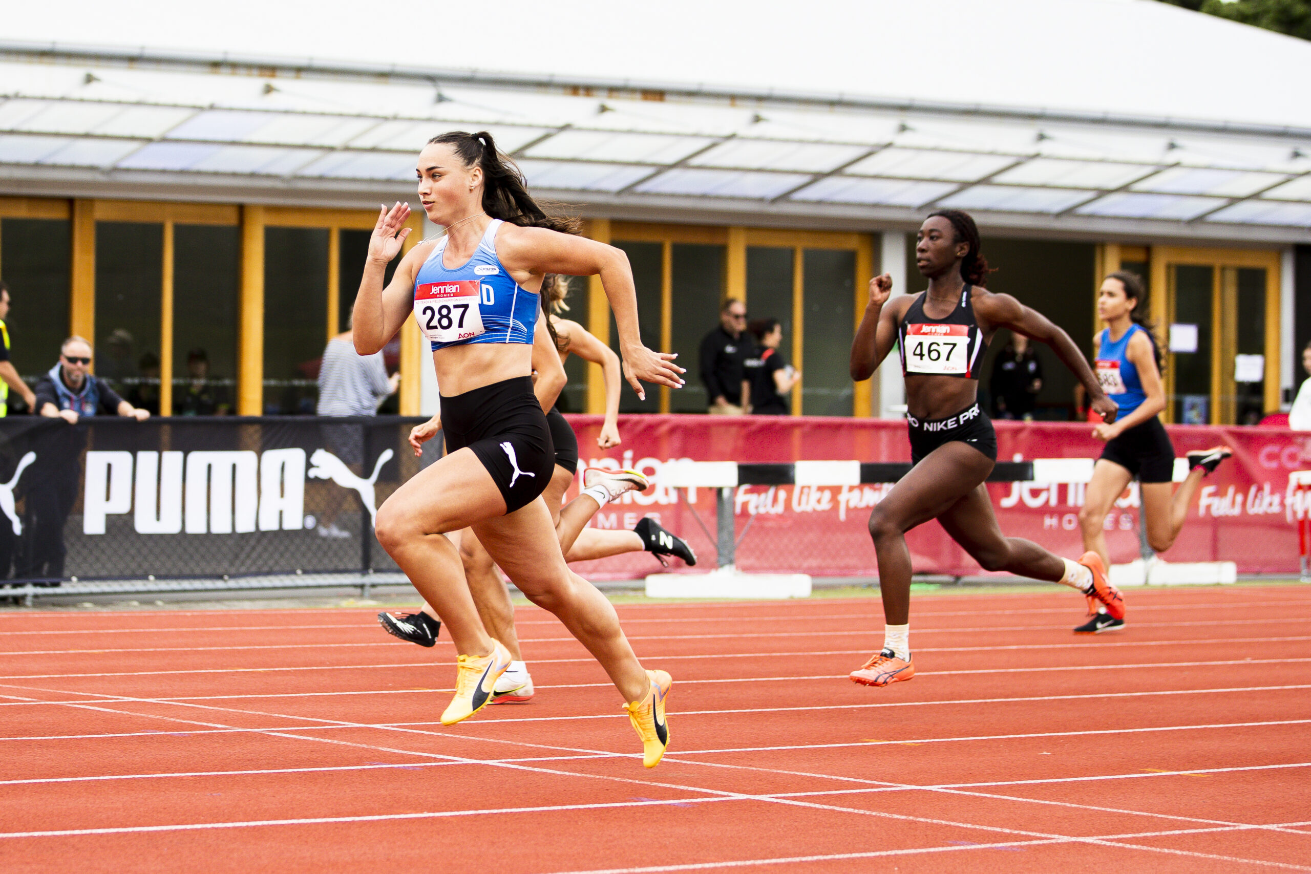 它不仅象征 它不仅象征